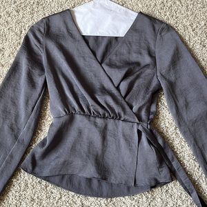 Express dark gray long sleeve polyester wrap blouse Womens size XS